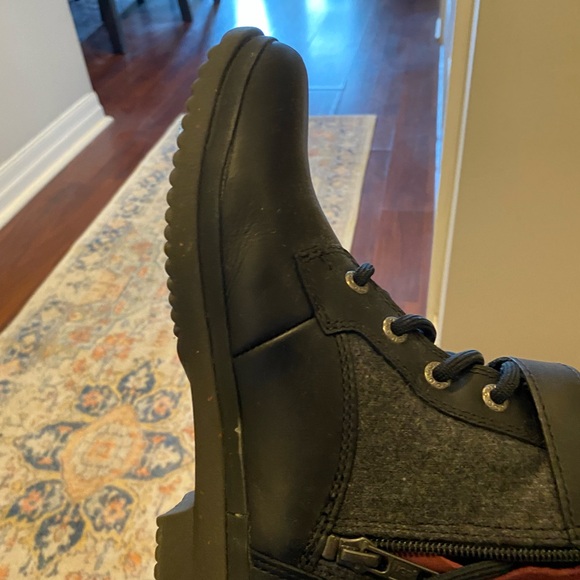 Ugg boots - Picture 5 of 11